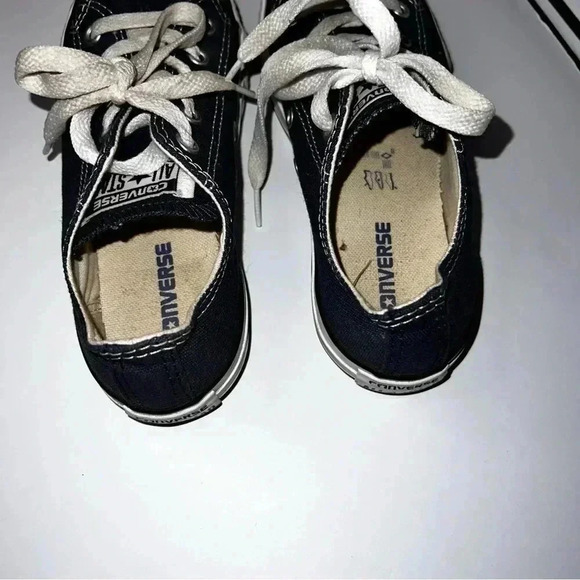 Converse Chuck Taylor all star shoes youth size 1 Grey & White Barely Worn - Picture 4 of 7